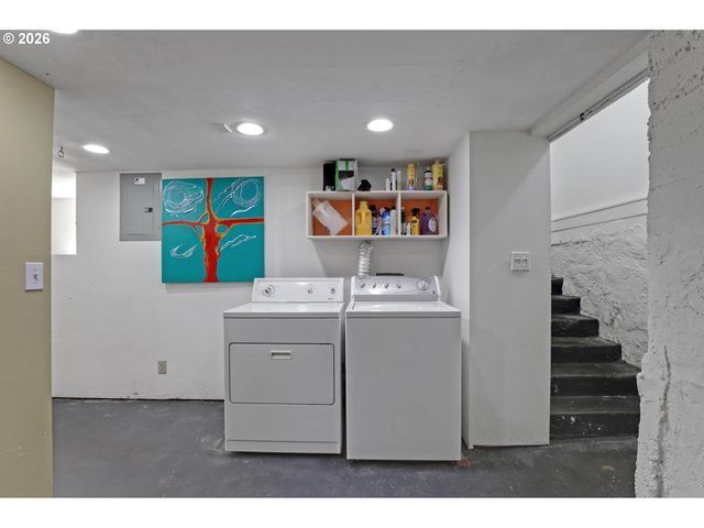 5630 Se FRANCIS St, Portland, OR 97206