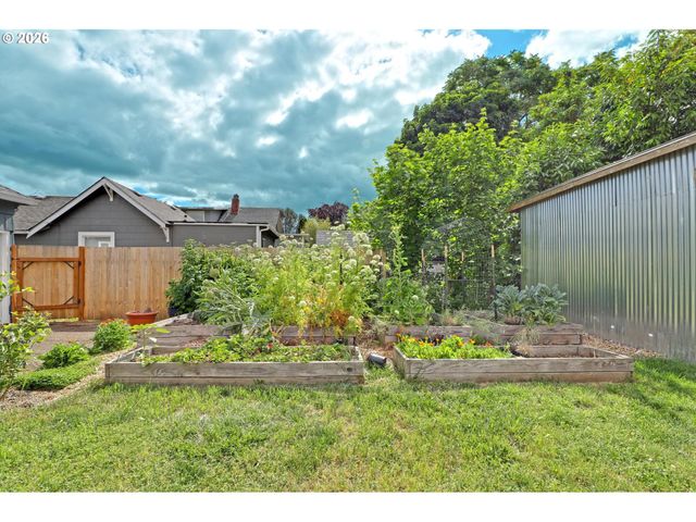5630 Se FRANCIS St, Portland, OR 97206