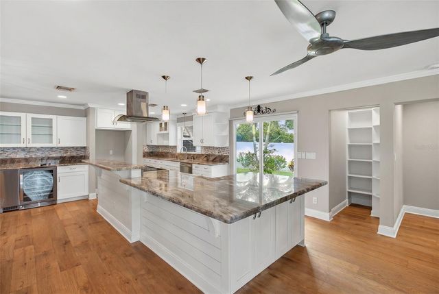 454 1ST STREET W, Tierra Verde, FL 33715