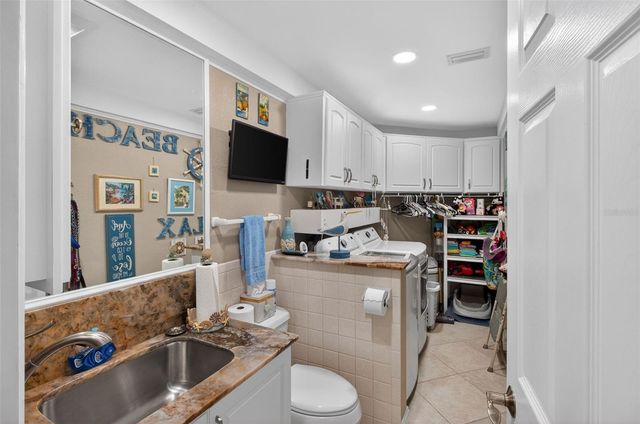 454 1ST STREET W, Tierra Verde, FL 33715
