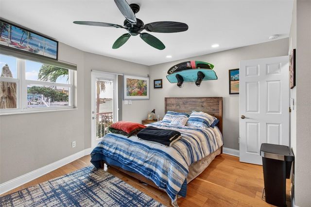 454 1ST STREET W, Tierra Verde, FL 33715
