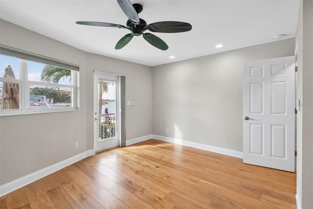 454 1ST STREET W, Tierra Verde, FL 33715