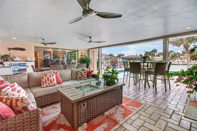 454 1ST STREET W, Tierra Verde, FL 33715