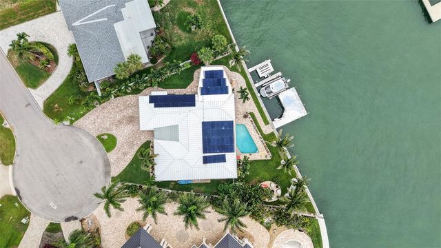 454 1ST STREET W, Tierra Verde, FL 33715
