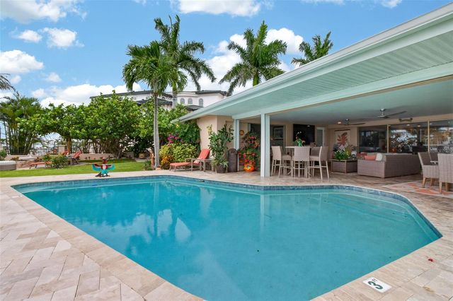 454 1ST STREET W, Tierra Verde, FL 33715