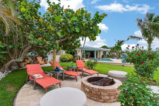 454 1ST STREET W, Tierra Verde, FL 33715