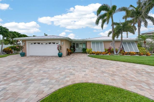 454 1ST STREET W, Tierra Verde, FL 33715