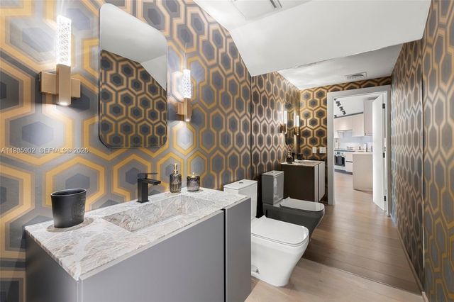 601 NE 27 TH104, Miami, FL 33137