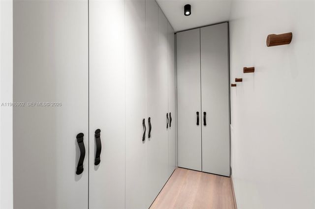 601 NE 27 TH104, Miami, FL 33137