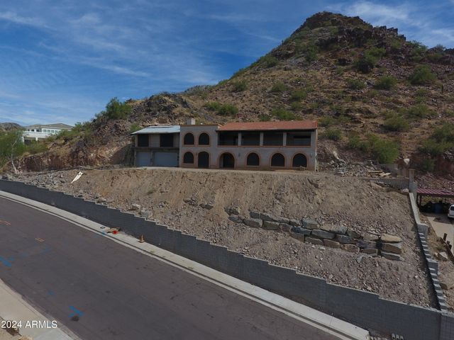 7035 N 23RD Place, Phoenix, AZ 85020