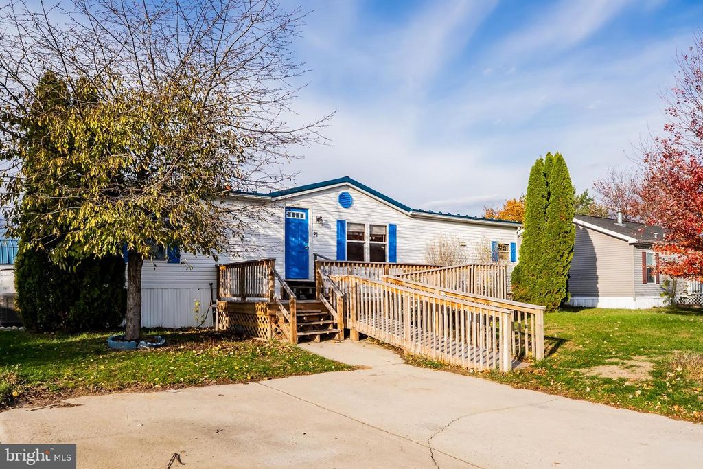 21 HIDDEN NOLL ROAD, Carlisle, PA 17013