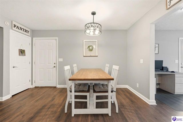 100 E Donna Reed Boulevard, Cecilia, KY 42724