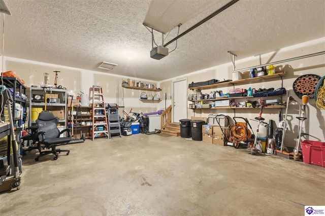 100 E Donna Reed Boulevard, Cecilia, KY 42724