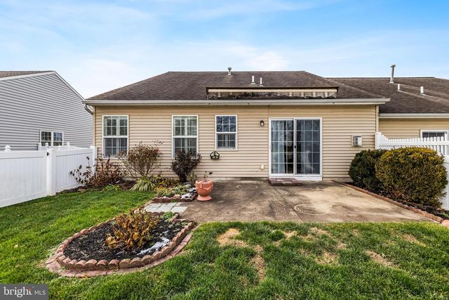 3121 FAIRE WYND PL, Dover, PA 17315