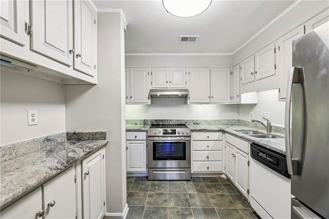 4545 Wieuca Road NE 14, Atlanta, GA 30342