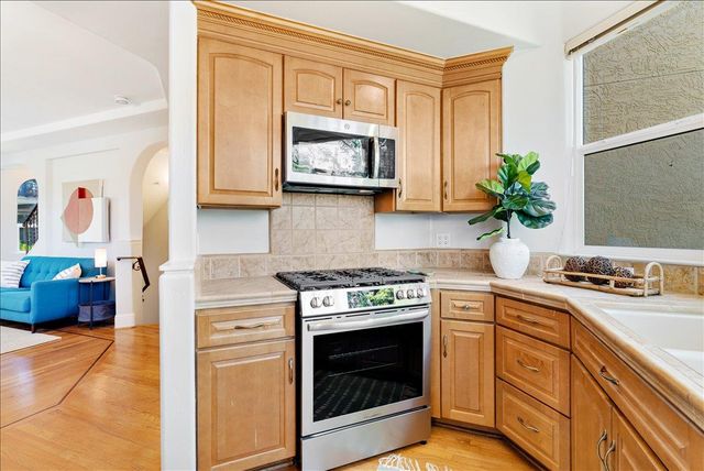 233 Villa Mar Vista, Santa Cruz, CA 95060