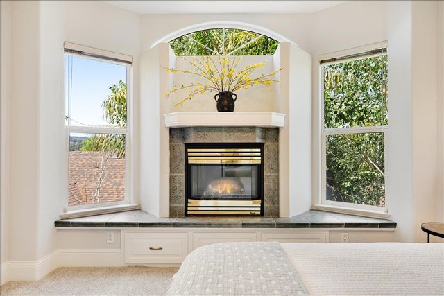 233 Villa Mar Vista, Santa Cruz, CA 95060