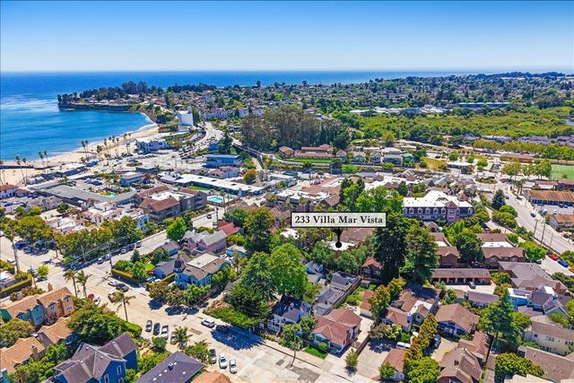 233 Villa Mar Vista, Santa Cruz, CA 95060
