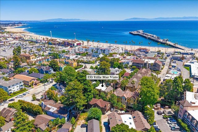 233 Villa Mar Vista, Santa Cruz, CA 95060