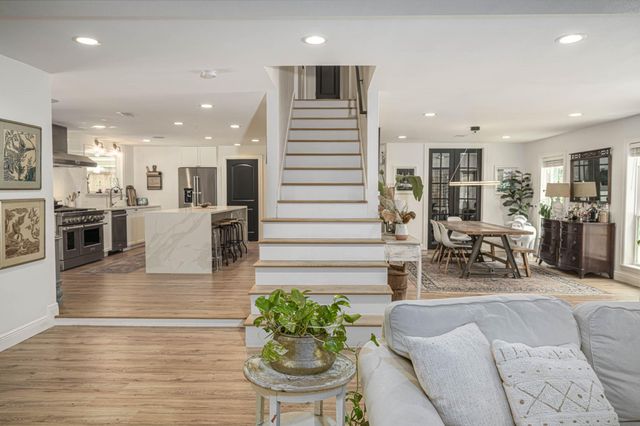 715 Thistlewood Drive, Houston, TX 77079