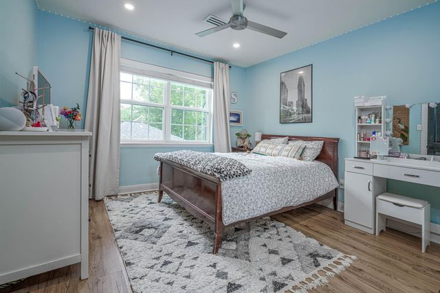 715 Thistlewood Drive, Houston, TX 77079