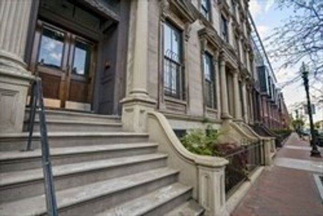 701-703 Massachusestts Ave 13, Boston, MA 02118