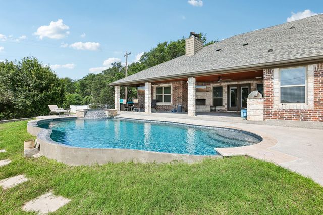 4747 Water Works RD, Belton, TX 76513