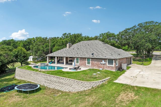 4747 Water Works RD, Belton, TX 76513