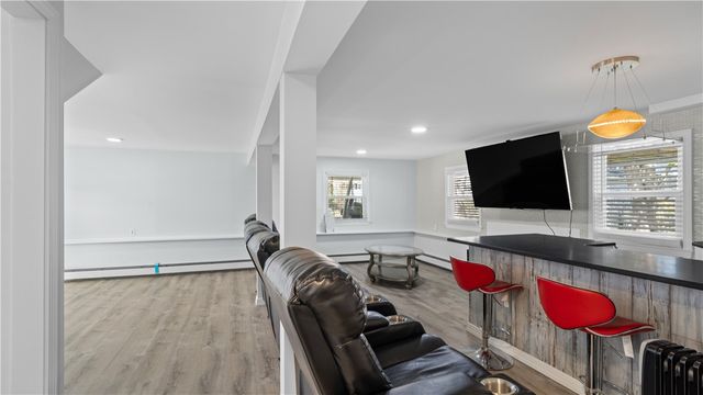 15 Laforge Drive, Coventry, RI 02816