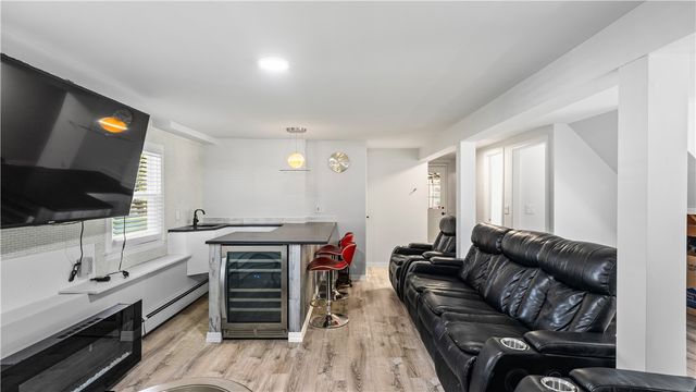 15 Laforge Drive, Coventry, RI 02816