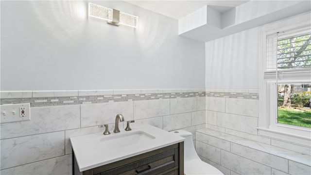 15 Laforge Drive, Coventry, RI 02816