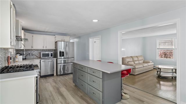 15 Laforge Drive, Coventry, RI 02816