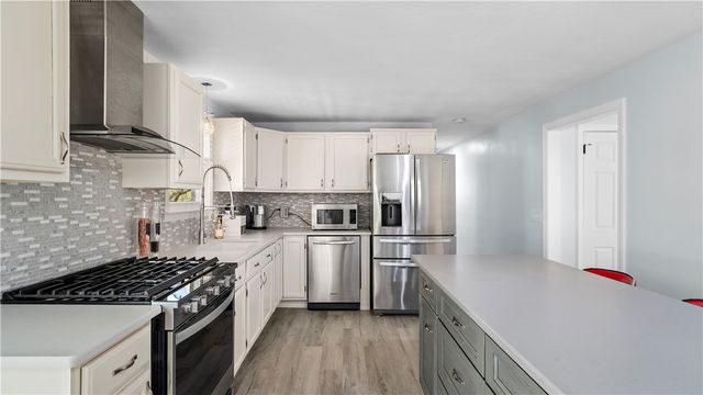15 Laforge Drive, Coventry, RI 02816