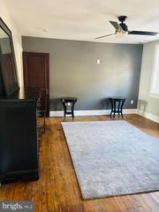 331 E 11TH AVE, Conshohocken, PA 19428