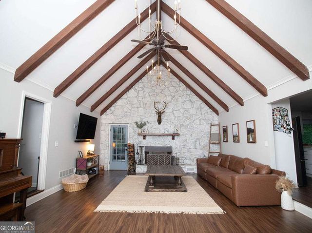 1528 Old Cartersville Road, Dallas, GA 30132