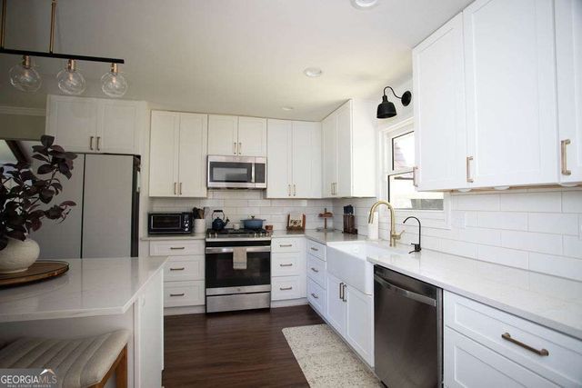 1528 Old Cartersville Road, Dallas, GA 30132