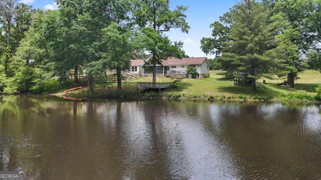 1528 Old Cartersville Road, Dallas, GA 30132