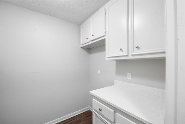 2822 Roseheath Lane, Houston, TX 77073