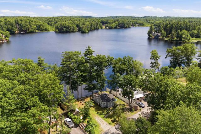 32 N Shore Road, Sandown, NH 03873