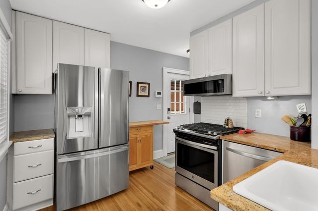 4043 Russell Avenue N, Minneapolis, MN 55412