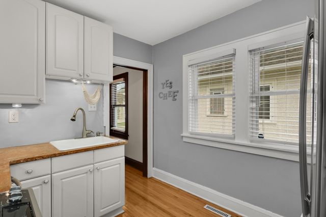 4043 Russell Avenue N, Minneapolis, MN 55412