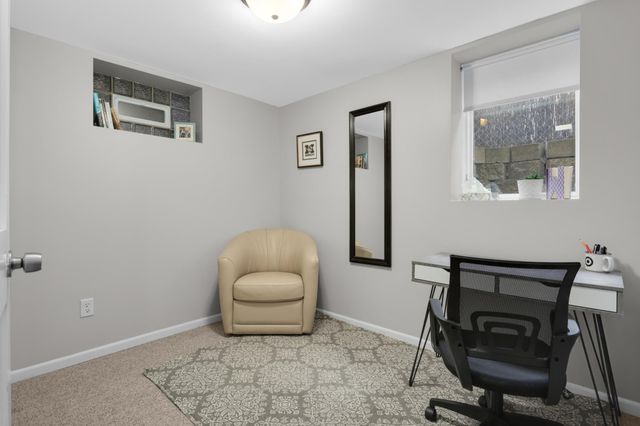 4043 Russell Avenue N, Minneapolis, MN 55412