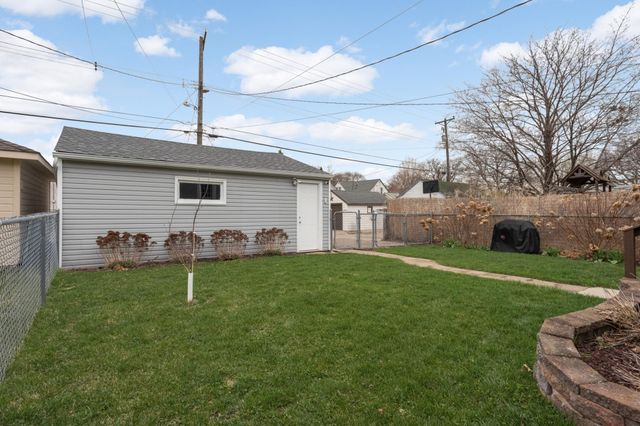 4043 Russell Avenue N, Minneapolis, MN 55412