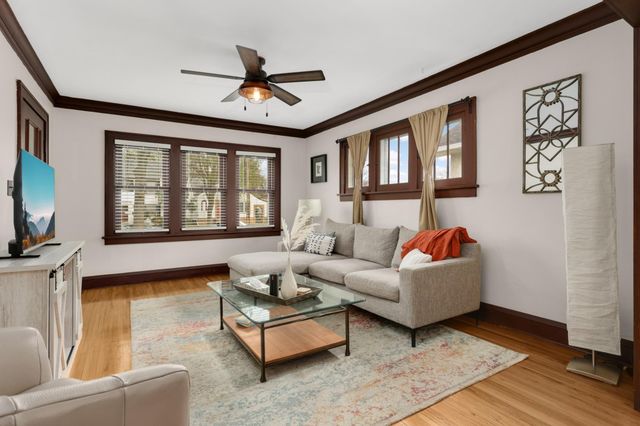 4043 Russell Avenue N, Minneapolis, MN 55412