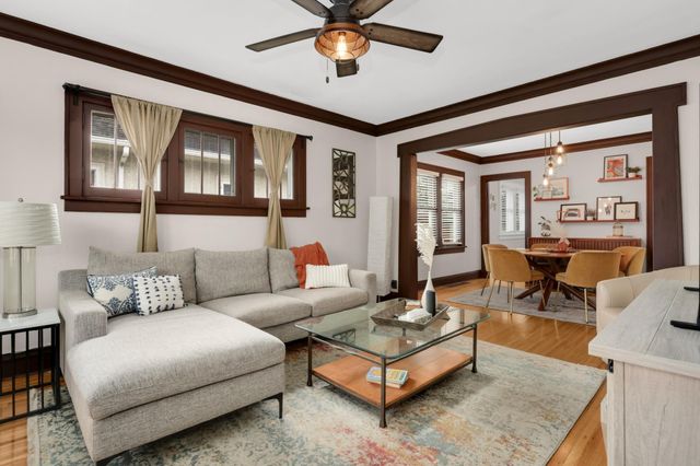 4043 Russell Avenue N, Minneapolis, MN 55412