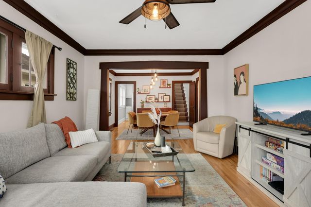 4043 Russell Avenue N, Minneapolis, MN 55412