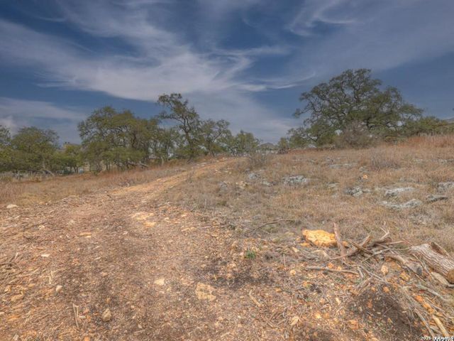 1607 Beaujolais, New Braunfels, TX 78132