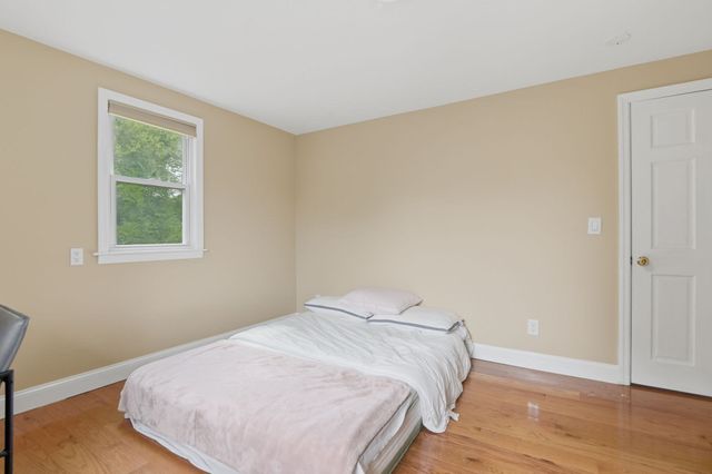 63 Dickerman Ln, Braintree, MA 02184