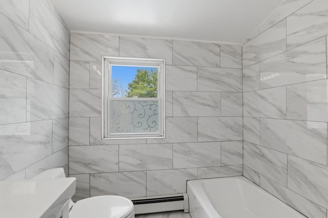 63 Dickerman Ln, Braintree, MA 02184