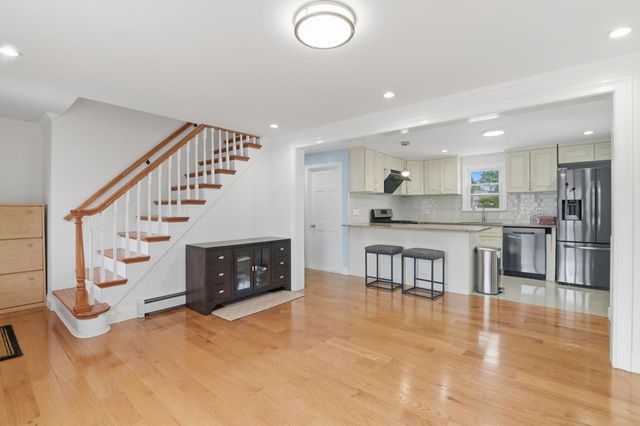 63 Dickerman Ln, Braintree, MA 02184
